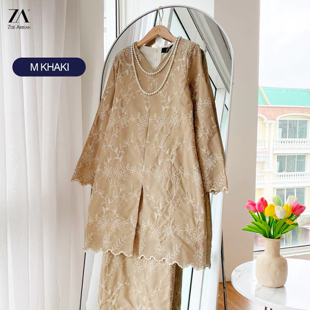 ZOE ARISAH Jawaria Baju Kurung Muslimah Kebarung Moden Full Lace Sulam M KHAKI
