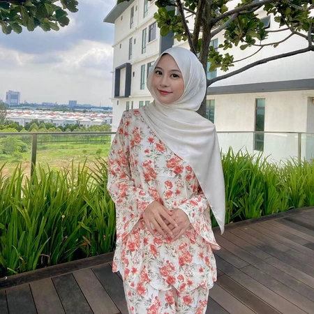 Floral Grace Baju Kurung with Scallop Hem 22